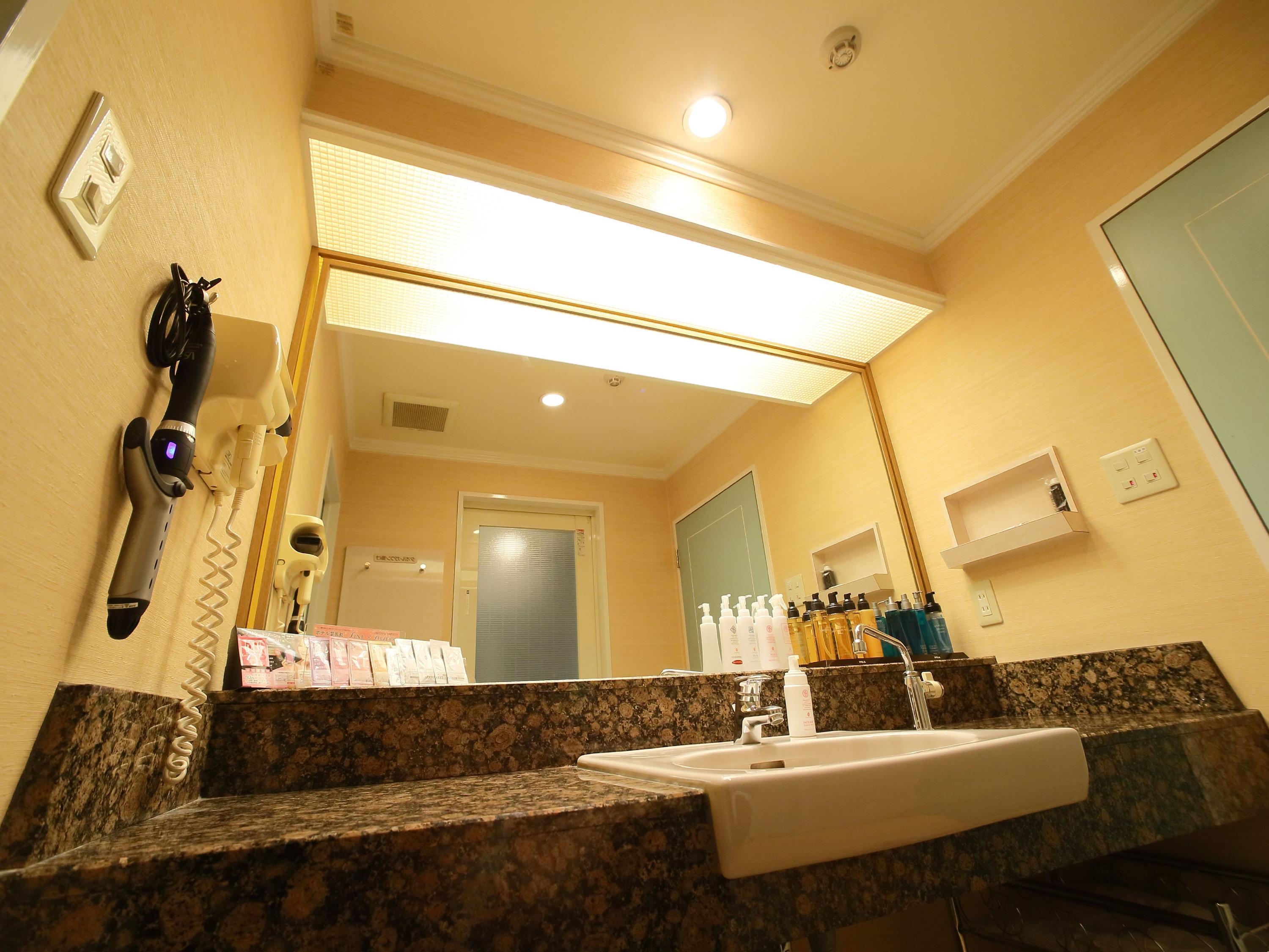 Hotel Fine Biwako I Moriyama Buitenkant foto